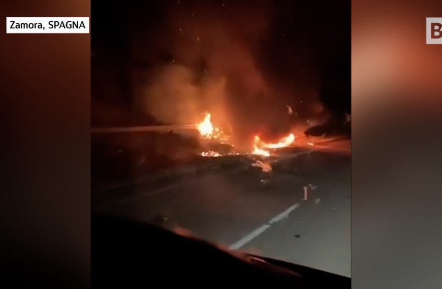 Diogo Jota, die vor ein paar Minuten aufgenommenen Bilder …