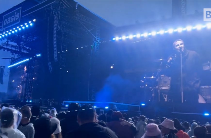 Liam Gallagher kritisiert Coldplays Kiss Cams