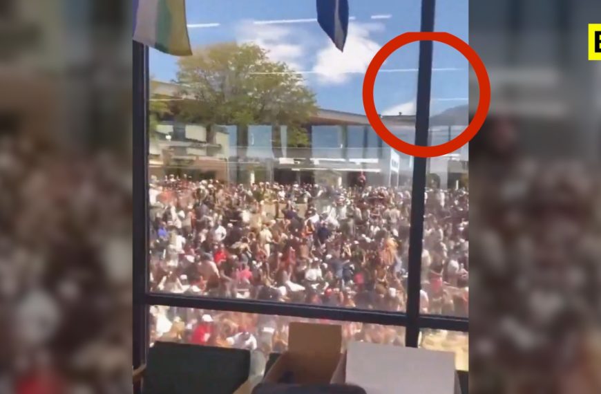 Charlie Kirk, une personne en fuite après le…