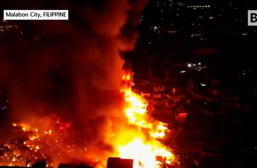 Malabon, Filipinas: Más de 1.000 personas están ardiendo en el incendio de Malabon.