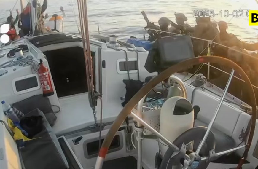 Flotilla Global Sumud abordada por israelíes y detenida por…